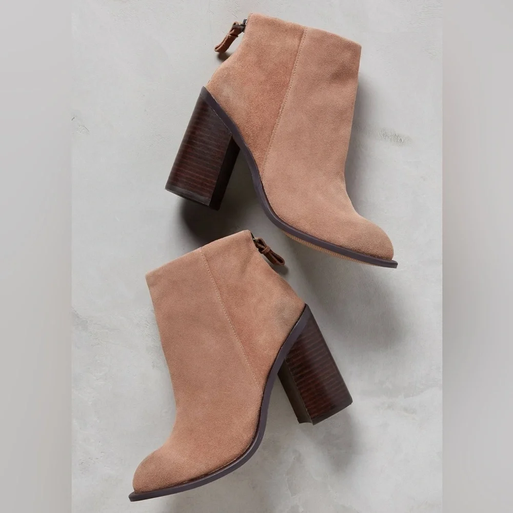 Kelsi Dagger‎ Brooklyn Huron Latte Suede Booties Chunky Heel 7.5
